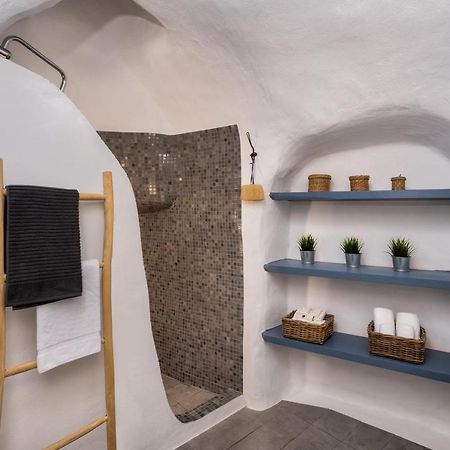 Villa Mystagoge cave pool/jacuzzi, cellar&hammam Vóthon Esterno foto